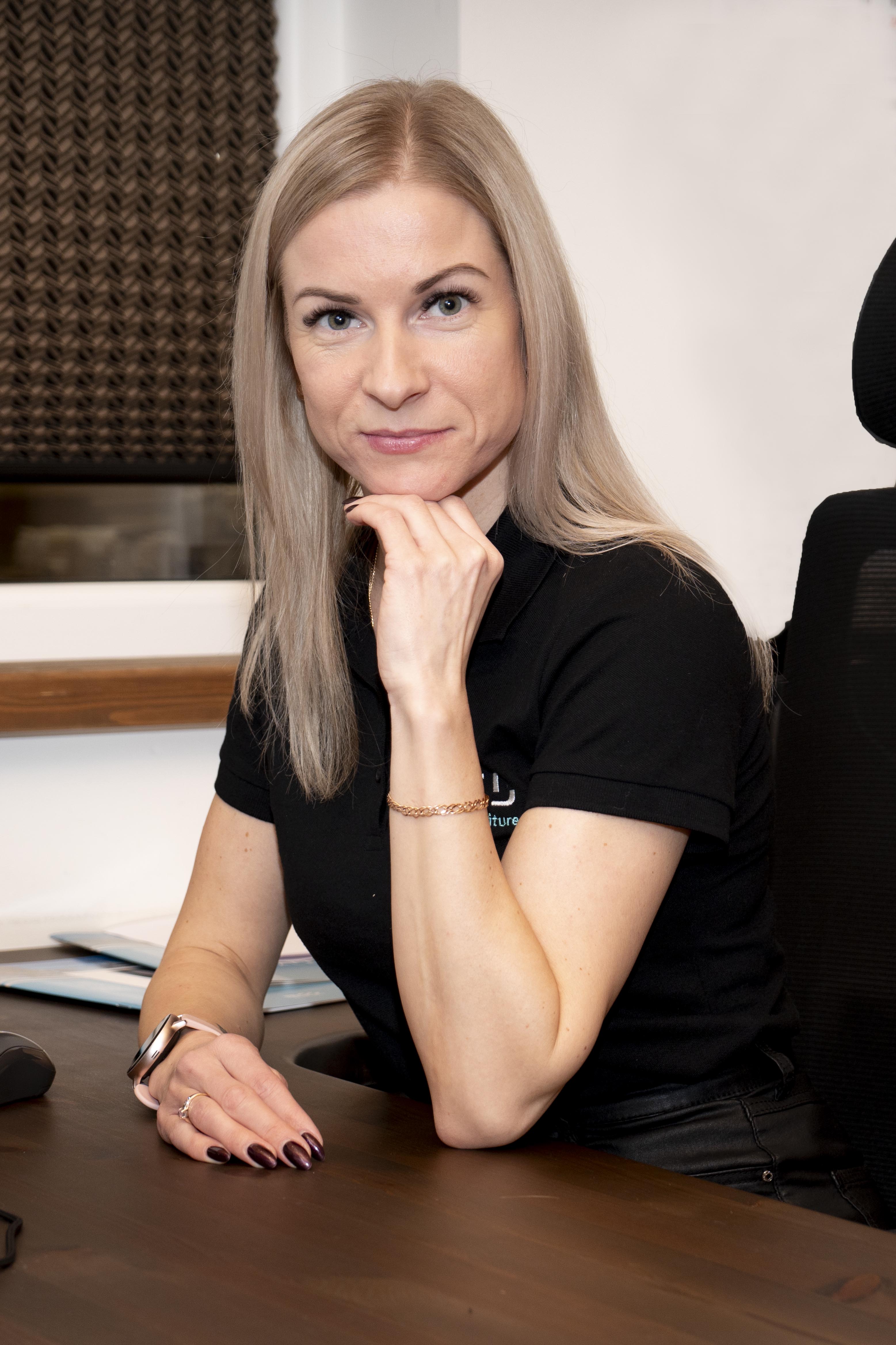 DSC01572 copy.jpg (1005 KB)